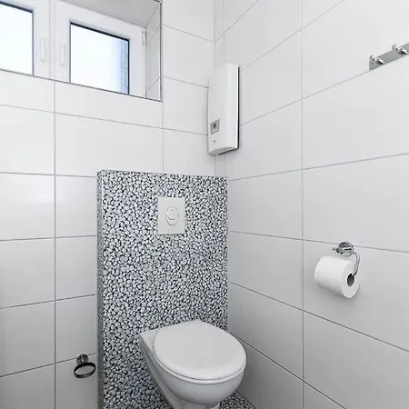 بيت للعطل Julia بينسيرسيال