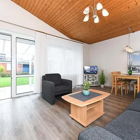 Julia بينسيرسيال