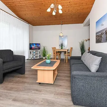 Julia بيت للعطل *